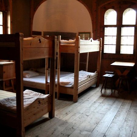 Burg Finstergrun Vandrerhjem Ramingstein Eksteriør bilde